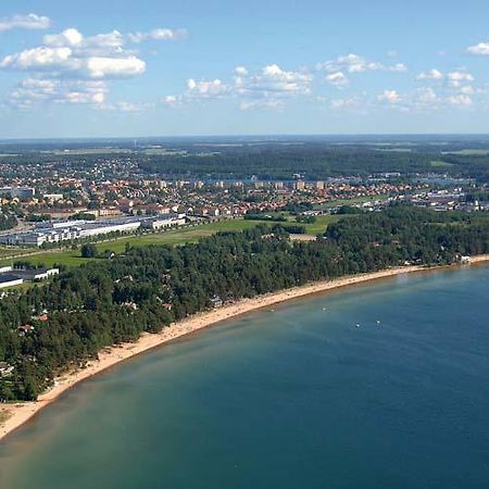 Strandstugorna I Varamon Мотала Екстериор снимка